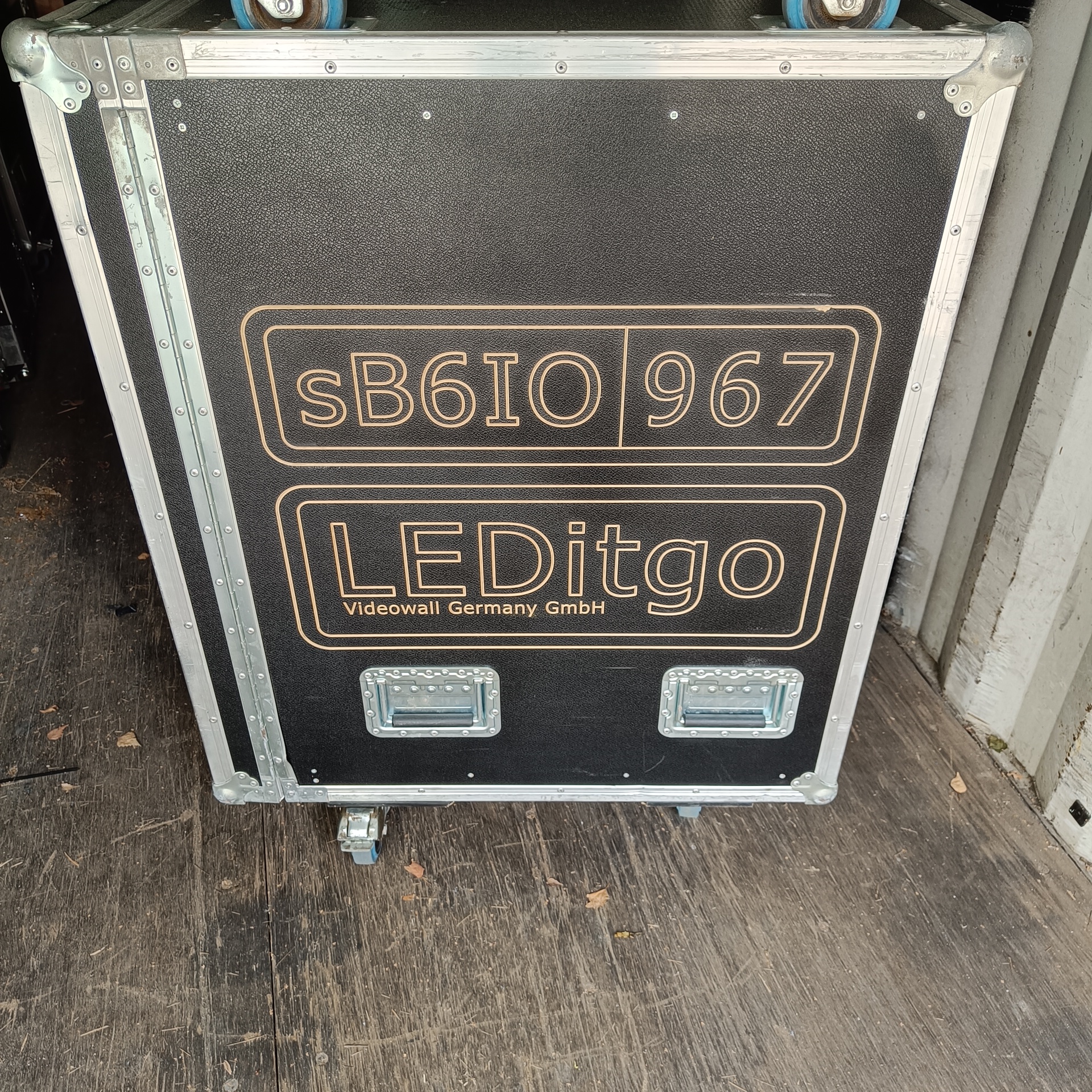 LEDitgo - sB6io V4 - 2017 - 5,76m² LEDitgo sB6io V4 inkl. Rahmengerüst, LED-Controller & Verkabelung – Bild 3